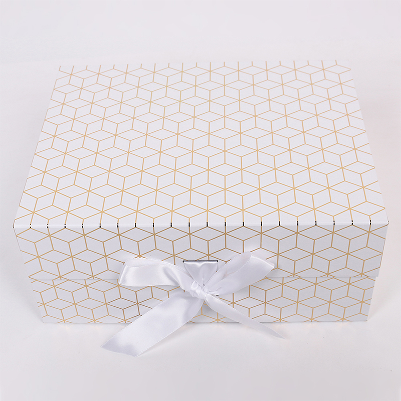 Z228 Customizable Logo Silver Foil UV Coating Embossed Folding Gift Box Z228 Customizable Logo Silver Foil UV Coating Embossed Folding Gift Box
