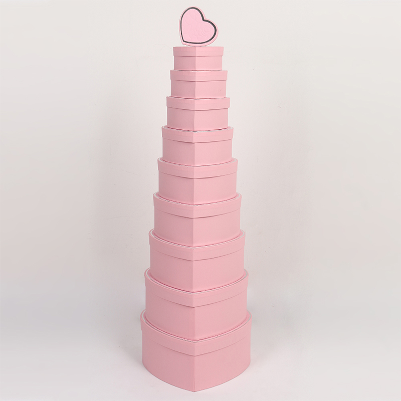 1001 Decorative Cardboard Valentine's Day Heart-Shaped Candy Box 1001 Decorative Cardboard Valentine's Day Heart-Shaped Candy Box