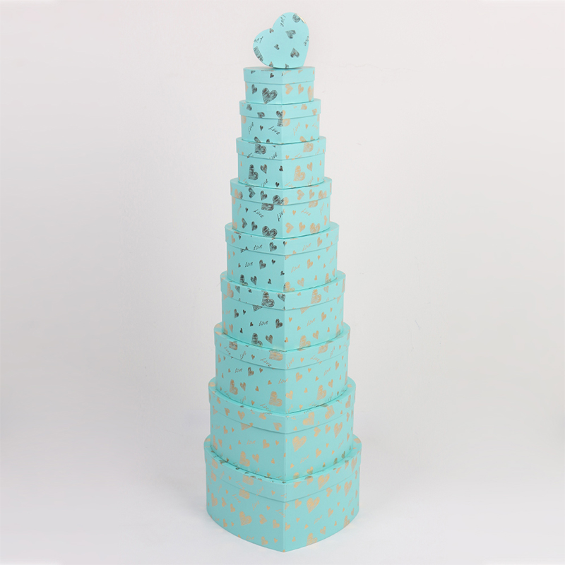 1001 Decorative Cardboard Valentine's Day Heart-Shaped Candy Box 1001 Decorative Cardboard Valentine's Day Heart-Shaped Candy Box